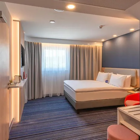Hotel Express - Hamburg South A7-as42 By Ihg 3*