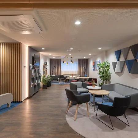 Express - Hamburg South A7-as42 By Ihg Hotel 3*