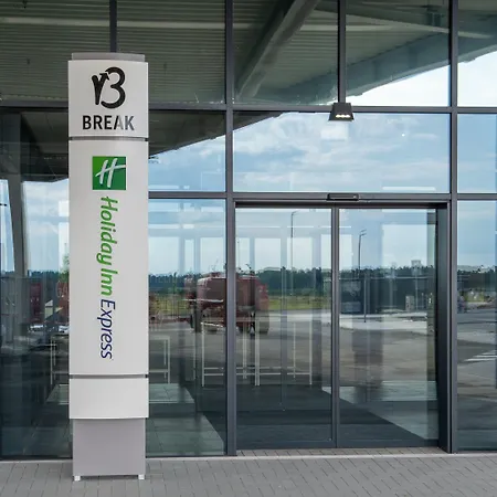 Hotel Express - Hamburg South A7-as42 By Ihg 3*