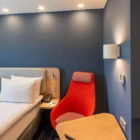 Otel Express - Hamburg South A7-as42 By Ihg