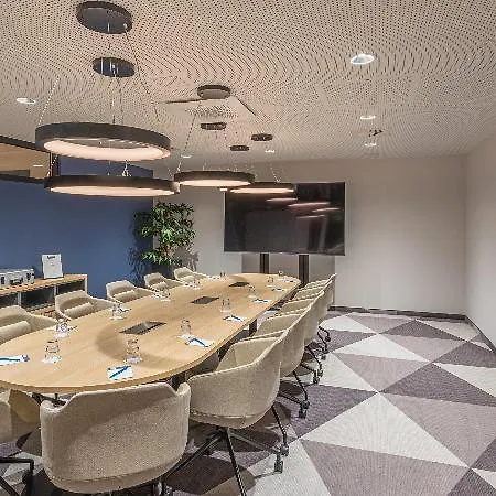 Express - Hamburg South A7-as42 By Ihg Hotel 3*