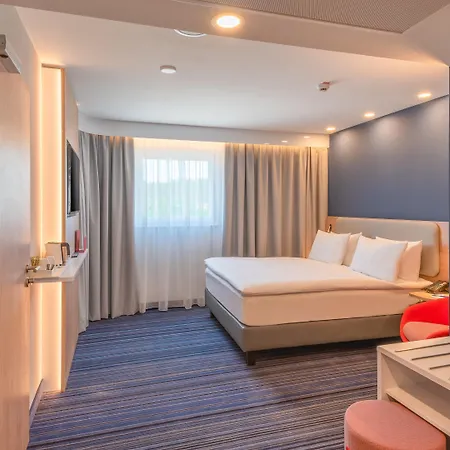 Express - Hamburg South A7-as42 By Ihg 에게슈토르프