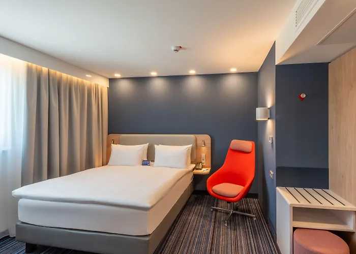Express - Hamburg South A7-as42 By Ihg Hotel
